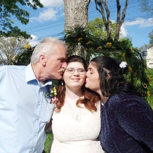 Meet your Posher, Jessica - Picture 15 of 16